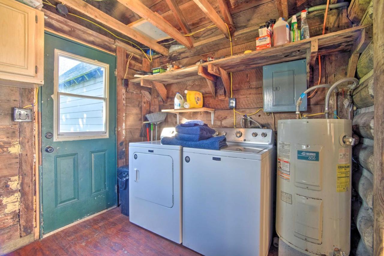 Unique Dog-friendly Log Short Walk To Ocean Holiday home